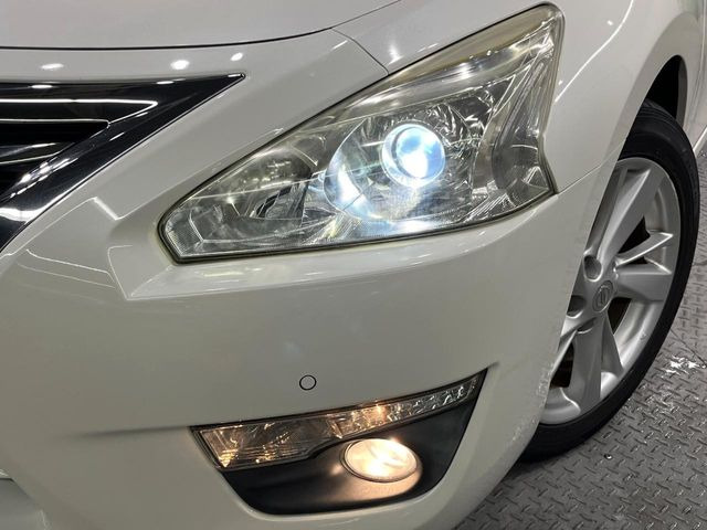 �yHID�w�b�h���C�g�z���ɖ��邭�O�����Ƃ炵�Ă����̂ŁA���V����Ԃ̑��s�������E�ǍD�ň��S���Ă���肢�������܂��B