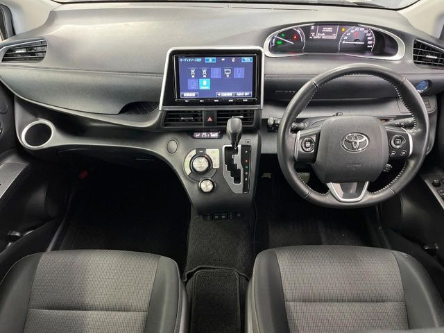 シエンタハイブリッド 1.5 ファンベース G セーフティエディション