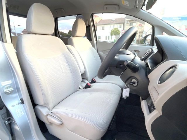 ���Ђł́A�S�ԁw�C�����Ȃ��x�̂��Ԃ̂ݎ�舵���Ă���܂��B��C�o�C���[�ɂ�錵�I�����d����̌�A���Ɍ�̎ԗ��`�F�b�N���s���A�l�N�X�e�[�W���F�肵�����i���Ȓ��ÎԂ����񋟂��Ă���܂��B