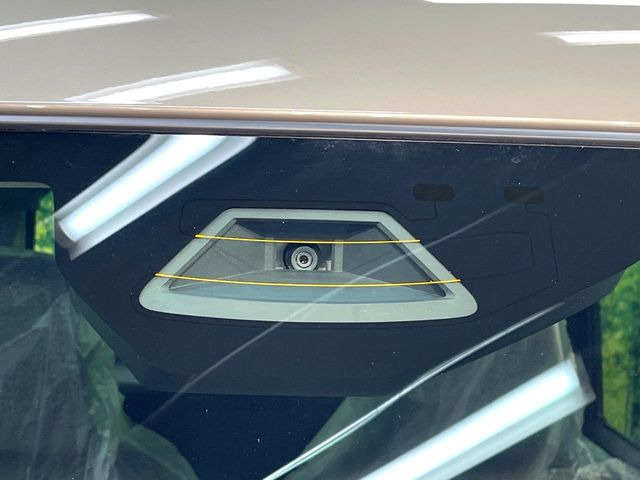 �y�X�Y�L �Z�[�t�e�B�T�|�[�g�z���s���ɑO���̎ԗ�����F�����A�Փ˂������Ȏ��͌x��ƃu���[�L�ŏՓˉ���Ɣ�Q�y�����A�V�X�g�B�����S�Ƀh���C�u�����y���݂��������܂��B