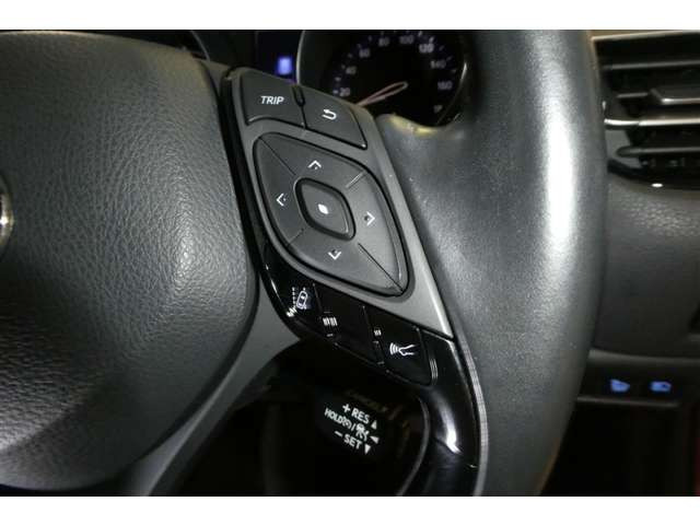 C-HRハイブリッド 1.8 G