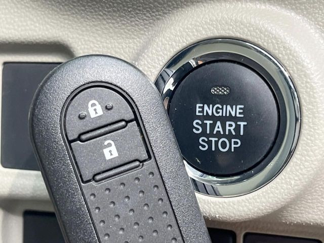 �y�L�[�t���[�V�X�e���z�J�o����|�P�b�g�ɓ��ꂽ�܂܂ł��h�A�̎{���E�������\�ȃX�}�[�g�L�[�𑕔��B�G���W���̃I���E�I�t�����J�M�����o���K�v����������Ƃ��Ă��֗��ł���