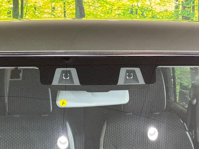 �y�X�Y�L �Z�[�t�e�B�T�|�[�g�z���s���ɑO���̎ԗ�����F�����A�Փ˂������Ȏ��͌x��ƃu���[�L�ŏՓˉ���Ɣ�Q�y�����A�V�X�g�B�����S�Ƀh���C�u�����y���݂��������܂��B