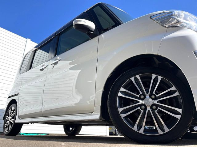 �y����15�C���`�A���~�z�C�[���z�O�ςɃ}�b�`���������A���~�z�C�[���𑕒����Ă���܂��B�e��ЊO�A���~�z�C�[����A�X�^�b�h���X�^�C�����戵�����Ă���܂��B���񂲑��k����������