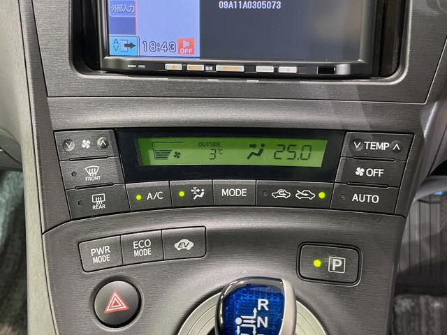 �y�I�[�g�G�A�R���z��x���D�݂̉��x�ɐݒ肷��΁A�ԓ��̉��x�����m�����ʂ≷�x�������Œ����B����&hellip;����&hellip;�Ɖ��x���X�C�b�`���������K�v�͂���܂���B���K�Ȏԓ���Ԃɂ͕K�{�̋@�\�ł��ˁ�