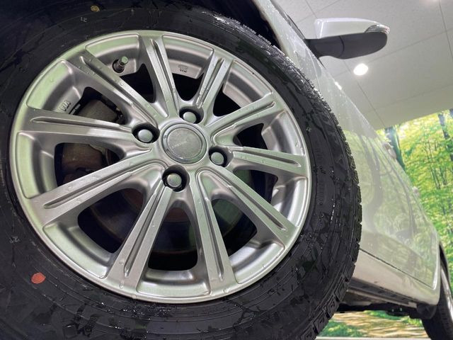 �y14�C���`�A���~�z�C�[���z�O�ςɃ}�b�`�����A���~�z�C�[���𑕒����Ă���܂��B�e��A���~�z�C�[����A�X�^�b�h���X�^�C�����戵�����Ă���܂��B���񂲑��k����������