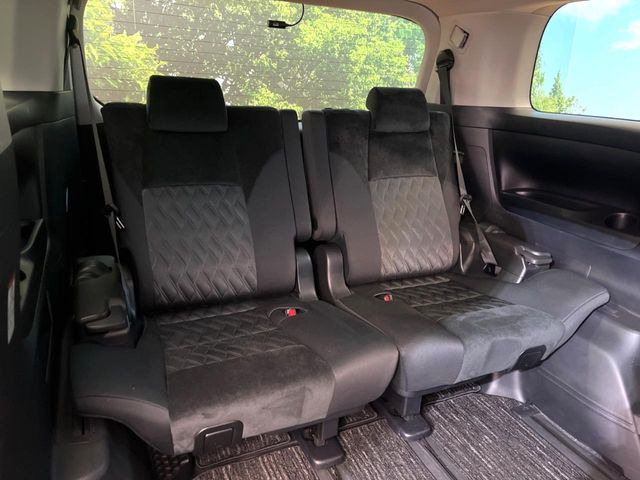 3��ڃV�[�g�͂�������ԗǍD����l�ł��������ƍ����Ē����܂��̂ŁA��l���ł̂��o���������N���N�ł��􂲉Ƒ��ŁA�C�̒m�ꂽ���ԂŁA�h���C�u�ɍs���̂��y���݂ł��ˁ�