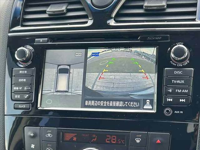 セレナ2.0 ハイウェイスター S-HYBRID アドバンスドセーフティパッケージ