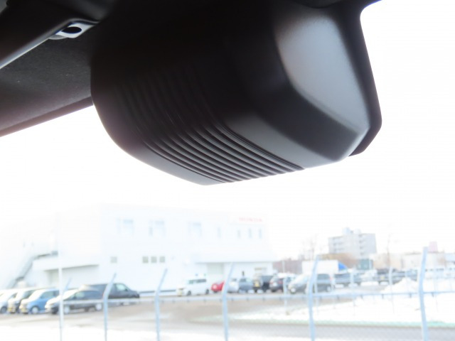 N-VAN+スタイル ファン 4WD