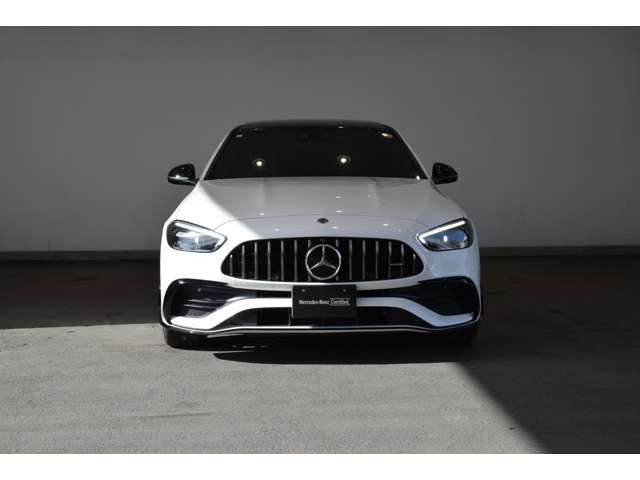 CクラスAMG C43 4マチック (BSG搭載モデル) 4WD