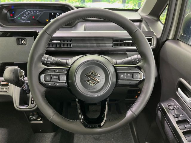 �y�����v�����X�e�A�����O�z�㎿�Ȋv���g�p���邱�ƂŁA��ɂ����������݂ƂĂ��^�]���₷���n���h���ł���