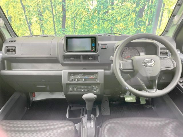 �O���[�v���݌ɐ���30,000��!!�S���̌n��X���烁�[�J�[�E�Ԏ��킸���Љ�o����̂ŁA���Ȃ��Ƀs�b�^���̂��Ԃ�������͂��ł���܂��͂��₢���킹��������