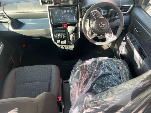 ルーミー1.0 カスタム G 4WD