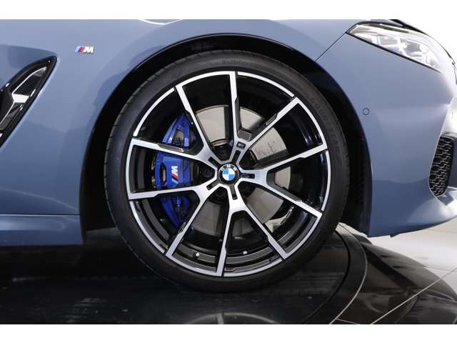 �������ʂ���Ȃ����͂̂���20�C���`�z�C�[���𑕔��A�����x�̍����d�l�ł�