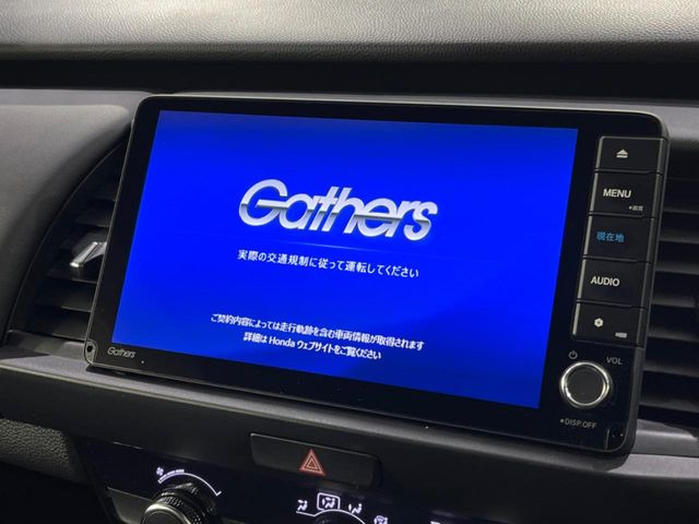 �y�����i�r�z�l�C�̏����i�r�𑕔����Ă���܂��B�i�r�̎g���₷���͂������A�I�[�f�B�I�@�\���[��!�L�����v�◷�s�͂������A�ʋ΂┃�����ȂǕ��i�̃h���C�u���y�����Ȃ�͂���