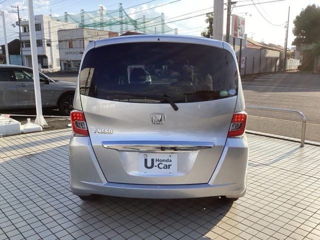 フリード1.5 G ジャストセレクション