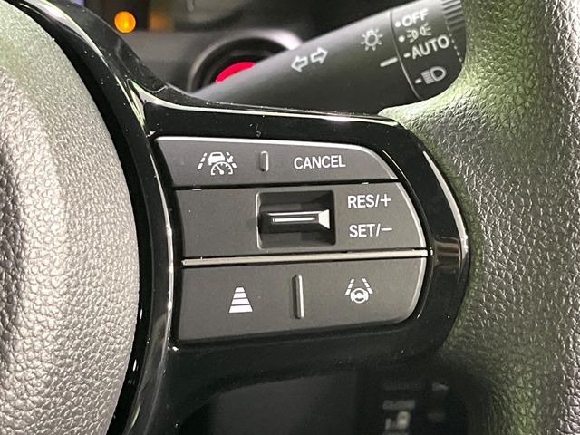 �y�A�_�v�e�B�u�N���[�Y�R���g���[���z�������H�ł̒��������s���y��!!�����ő��x��ۂN���[�Y�R���g���[�����A�Փˌy���V�X�e���ƘA�g���A�O���̎ԗ������m���ĎԊԂ�ۂ悤�ɑ��x���߂��Ă���܂�!!