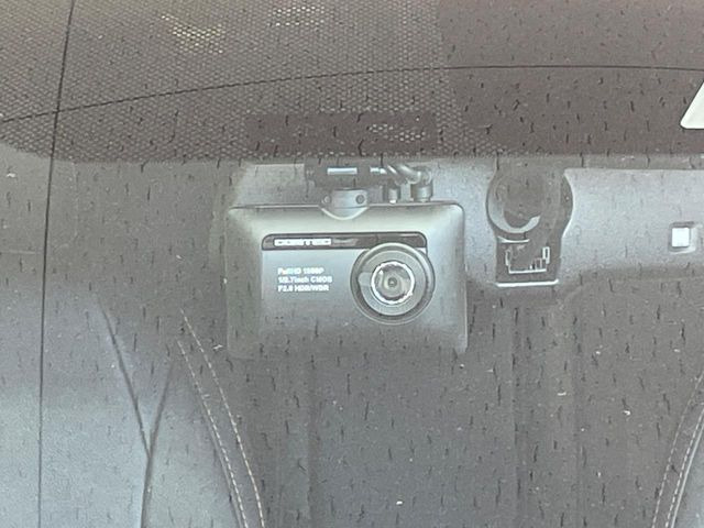 �y�h���C�u���R�[�_�[�z�h���C�u���R�[�_�[����!���s���͂������A������^�]�⎖�̂ɑ��������ہA�f���ŋL�^���A����̃��X�N�ɔ����܂��B���L�^�pSD�J�[�h�͂��q�l�����g�ł��������������K�v������܂��B