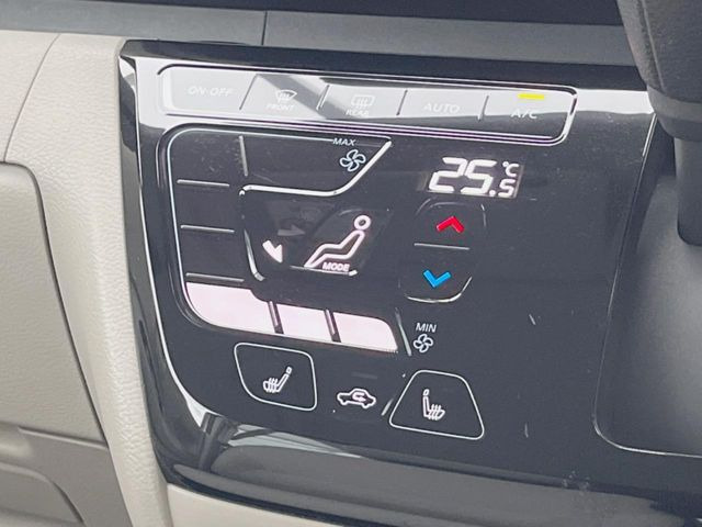 �y���E�Ɨ��^�t���I�[�g�G�A�R���z�^�]�ȂƏ���Ȃł��ꂼ�ꂨ�D�݂̉��x�ɐݒ�\�B����҂ɂ��z�������A���K�ȋ󒲂����͂��v���܂��B