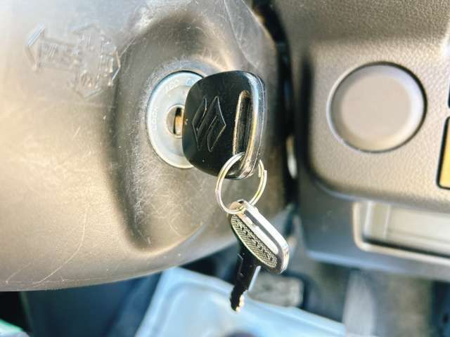 �y�L�[���X�G���g���[�z���ꂽ�ꏊ����h�A�̊J���ł��A�����^�b�`�Ŋy�X��荞�߂܂���