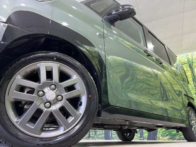 �y����15�C���`�A���~�z�C�[���z�O�ςɃ}�b�`���������A���~�z�C�[���𑕒����Ă���܂��B�e��ЊO�A���~�z�C�[����A�X�^�b�h���X�^�C�����戵�����Ă���܂��B���񂲑��k����������