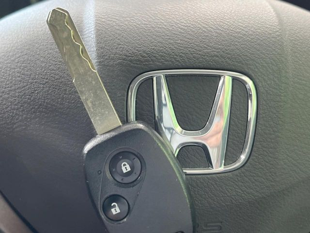 �y�L�[���X�z�������ꂽ�ꏊ����ł��{�^����Ńh�A�̊J���E�{�����ł���̂łƂ��Ă��֗�!�h�A�̌�������ɏ������邱�Ƃ�����܂����