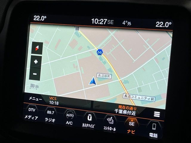 �������i�r:��̊��̂���i�r�́A����������ԓ������o���Ă���܂��B�I�[�f�B�I�@�\���[�����Ă���܂��̂ŁA�^�]�����y���߂܂���