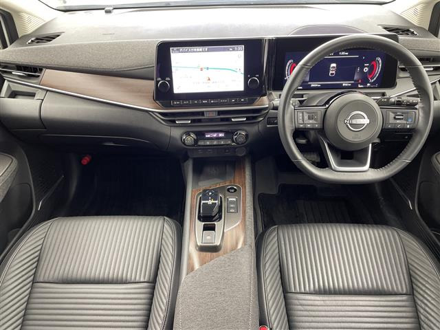 ノートオーラ1.2 G レザーエディション