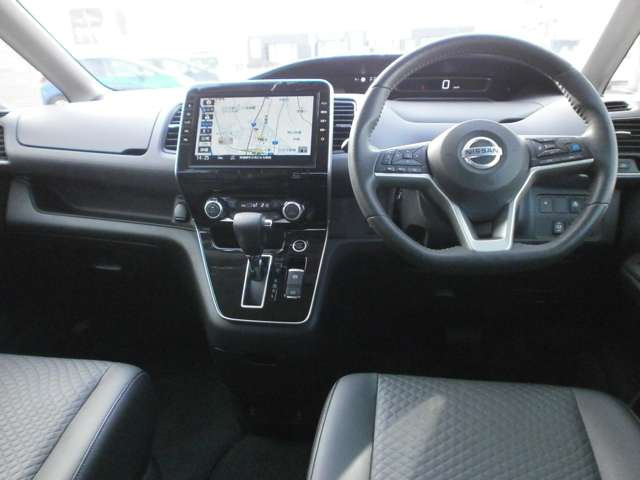 セレナ2.0 ハイウェイスターV