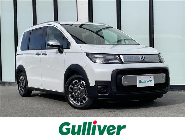 フリード1.5 e:HEV クロスター