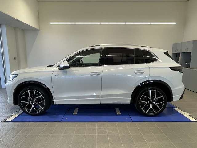 ティグアンeTSI Rライン