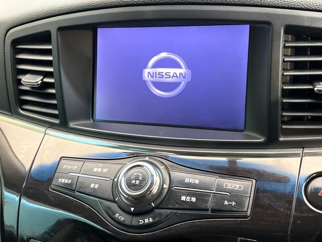 �y�����i�r�z�l�C�̏����i�r�𑕔����Ă���܂��B�i�r�̎g���₷���͂������A�I�[�f�B�I�@�\���[��!�L�����v�◷�s�͂������A�ʋ΂┃�����ȂǕ��i�̃h���C�u���y�����Ȃ�͂���