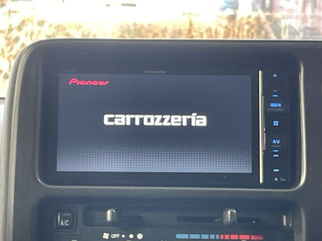 �y�i�r�Q�[�V�����z�g���₷���i�r�ŖړI�n�܂ł�������ē����Ă���܂��B�e��I�[�f�B�I�Đ��@�\���[�����Ă���A���Ԃ̉^�]������Ɋy�����Ȃ�܂�!!