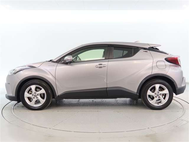 C-HRハイブリッド 1.8 S