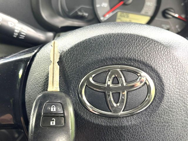 �y�L�[���X�z�������ꂽ�ꏊ����ł��{�^����Ńh�A�̊J���E�{�����ł���̂łƂ��Ă��֗�!�h�A�̌�������ɏ������邱�Ƃ�����܂����