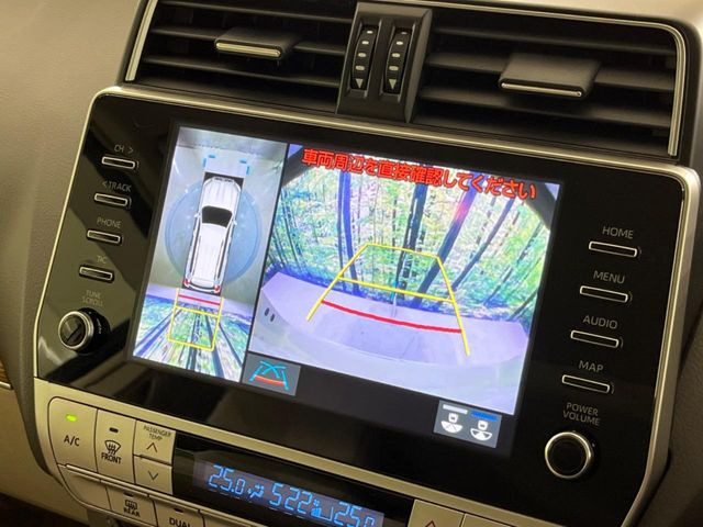 �y�p�m���~�b�N�r���[���j�^�[�z��p�̃J�����ɂ��A�ォ�猩���낵���悤�Ȏ��_��360�x�N���}�̎��͂��m�F���邱�Ƃ��ł��܂������p�������m�F���₷���A�����ꏊ�ł̐؂�Ԃ��⒓�Ԃ��X���[�Y�ɍs���܂��B