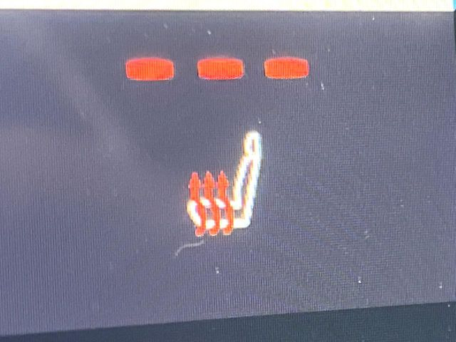 �y�V�[�g�q�[�^�[�z�������ɏd�󂷂�V�[�g�q�[�^�[!�G�A�R����葁�����܂��Ă����̂Ŋ�����̐l�����S�ł��ˁ�G�A�R���̉����͊������邩����A�Ƃ������ɂ����������߂ł��B