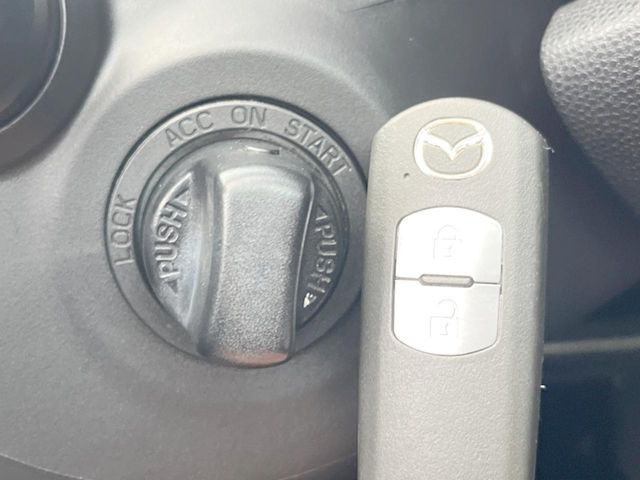 �y�A�h�o���X�g�L�[�z�J�o����|�P�b�g�ɓ��ꂽ�܂܂ł��h�A�̎{���E�������\�ȃX�}�[�g�L�[�𑕔��B�G���W���̃I���E�I�t�����J�M�����o���K�v����������Ƃ��Ă��֗��ł���