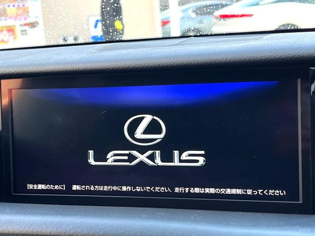 【純正ナビ】人気の純正ナビを装備。オーディオ機能も充実しており、Bluetooth接続すればお持ちのスマホやMP3プレイヤーの音楽を再生可能!毎日の運転がさらに楽しくなります!!