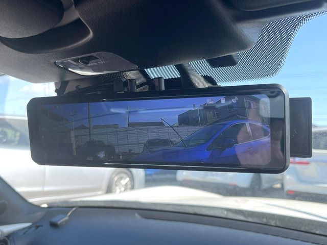 �y�h���C�u���R�[�_�[�z�h���C�u���R�[�_�[����!���s���͂������A������^�]�⎖�̂ɑ��������ہA�f���ŋL�^���A����̃��X�N�ɔ����܂��B���L�^�pSD�J�[�h�͂��q�l�����g�ł��������������K�v������܂��B