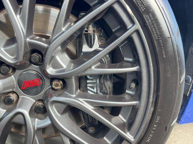 �y�u�����{���L�����p�[�z�n�C�p���[�ԗ��ɂ͋��͂ȃu���[�L���K�{!���E�̃X�[�p�[�J�[�ɂ��̗p�����C�^���A�̍������[�J�[�u�u�����{�v�𑕒�!�F�N�₩�ȃL�����p�[���X�|�[�e�B�Ȉ�ۂ��������Ă܂���