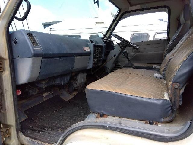 フォワードジャストンクレーン