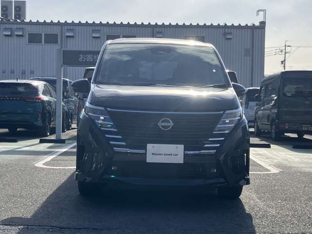 セレナ1.4 e-POWER ハイウェイスターV