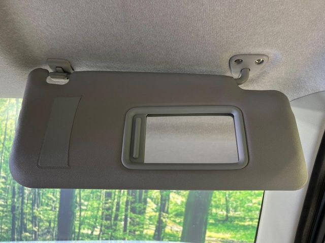 �y�o�j�e�B�~���[�z�T���o�C�U�[���ɐݒu���ꂽ�~���[�Őg�����Ȃ݃`�F�b�N!������Ƃ������C�N�����ɂ����􂵂܂���