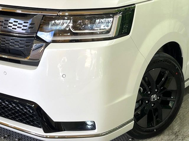 �yLED�w�b�h���C�g�z���V����ԑ��s�����ǍD�Ȏ��E���m�ۂ����S���ĉ^�]�ł��鍂�P�xLED�w�b�h���C�g�𑕔�!�_�����x�������A����d�͂��}�����Ă��܂��B