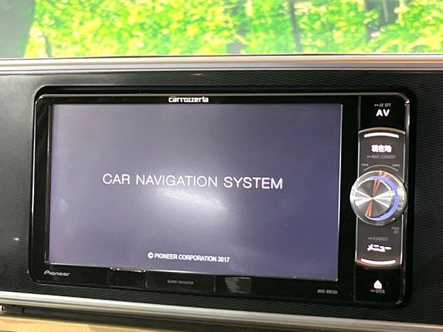 �y�i�r�Q�[�V�����z�g���₷���i�r�ŖړI�n�܂ł�������ē����Ă���܂��B�e��I�[�f�B�I�Đ��@�\���[�����Ă���A���Ԃ̉^�]������Ɋy�����Ȃ�܂�!!