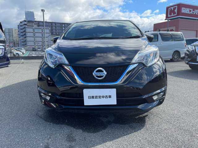 ノート1.2 e-POWER X ブラックアロー