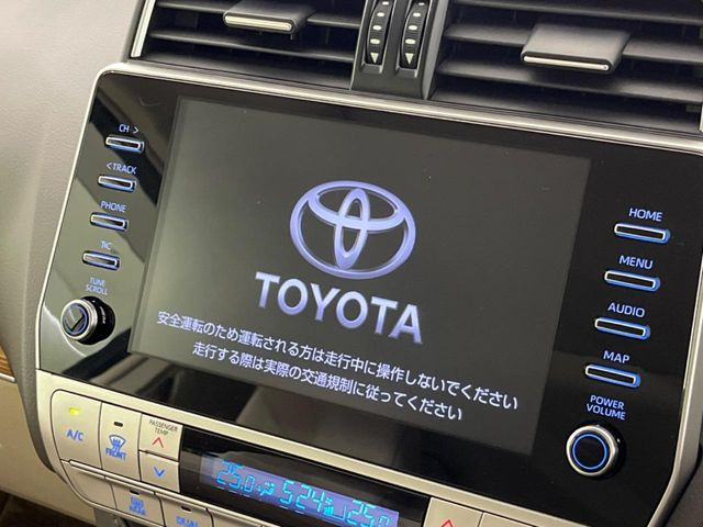 �y�����i�r�z�l�C�̏����i�r�𑕔����Ă���܂��B�i�r�̎g���₷���͂������A�I�[�f�B�I�@�\���[��!�L�����v�◷�s�͂������A�ʋ΂┃�����ȂǕ��i�̃h���C�u���y�����Ȃ�͂���