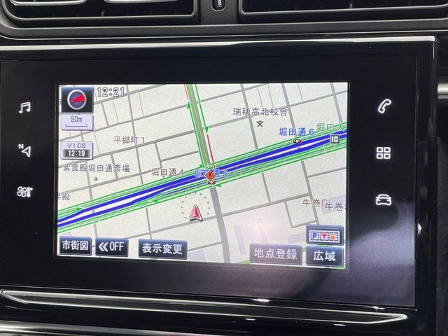 �������i�r:��̊��̂���i�r�́A����������ԓ������o���Ă���܂��B�I�[�f�B�I�@�\���[�����Ă���܂��̂ŁA�^�]�����y���߂܂���