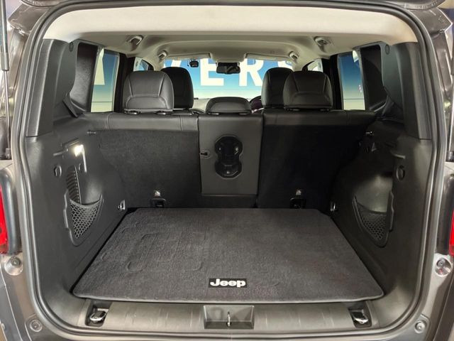 ���g�����N���[��:����L������e�X�y�[�X!���ꂾ���̍L��������΂��������⃌�W���[�Ȃǂɂ��œK�ł�!�g�p�������Ȃ����ꂢ�ȏ�Ԃ��ێ����Ă���܂��B